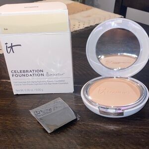 IT Cosmetics Celebration Foundation Illumination - Fair